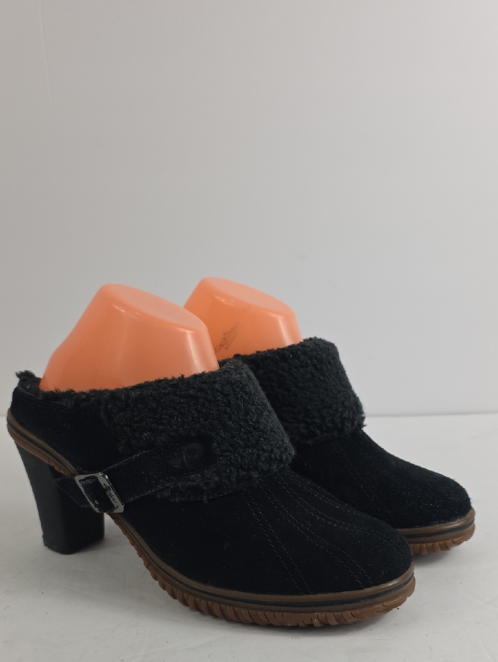 Pajar Black Suede Leather Clogs Women's Sandals Size 8.